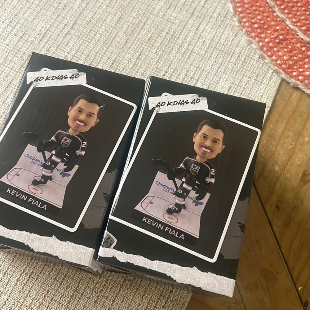 Kevin Fiala mini bobbleheads LA KINGS